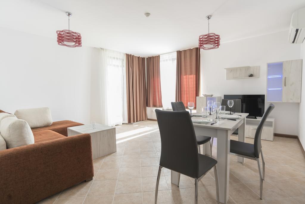 Oasis Resort & Spa Cozy Apartments Lozenets Bagian luar foto