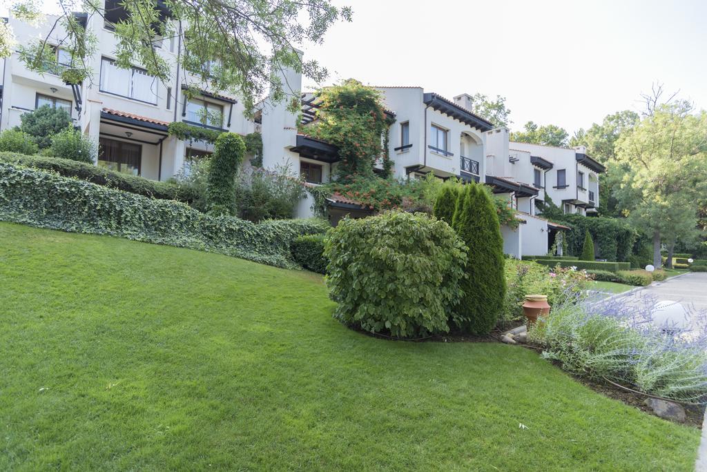 Oasis Resort & Spa Cozy Apartments Lozenets Bagian luar foto